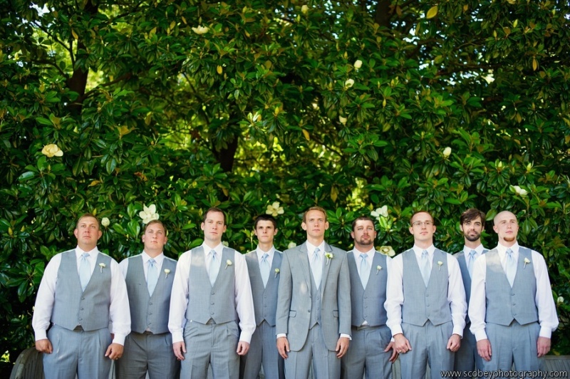 White_Adams_Scobey_Photography_AdamsWeddingTBL0016_low